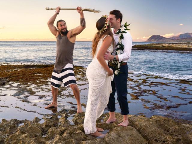 Tranh vui - Đỡ không nổi khoảnh khắc bị "phá đám" khi đang chụp ảnh