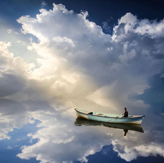 Chèo thuyền giữa "bầu trời" là có thật.
