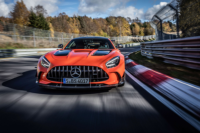 Mercedes-AMG GT Black Series lập kỷ lục tốc độ tại đường đua địa ngục xanh Nurburgring - 3