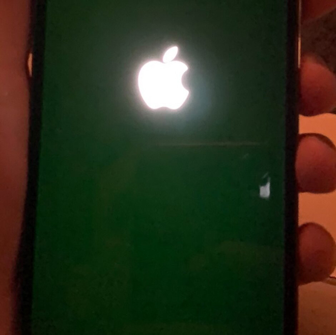 iPhone 12 bị dính lỗi màn hình nghiêm trọng, Apple sẽ tung ra bản cập nhật phần mềm mới - 1