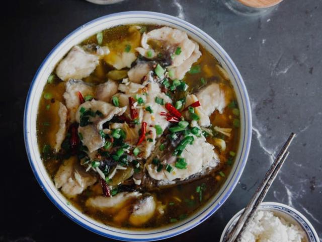 Ẩm thực - Muốn canh cá không tanh, không lo hóc xương thì hãy nấu theo cách này