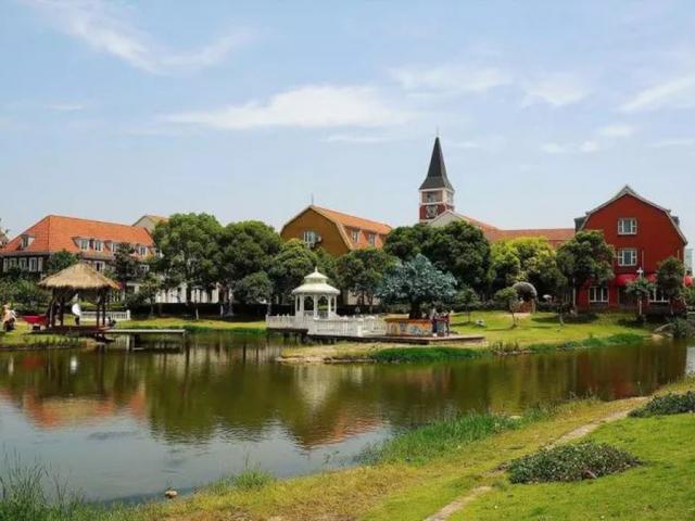 Du lịch - Chỉ cần tới Trung Quốc, bạn có thể check-in cả thế giới