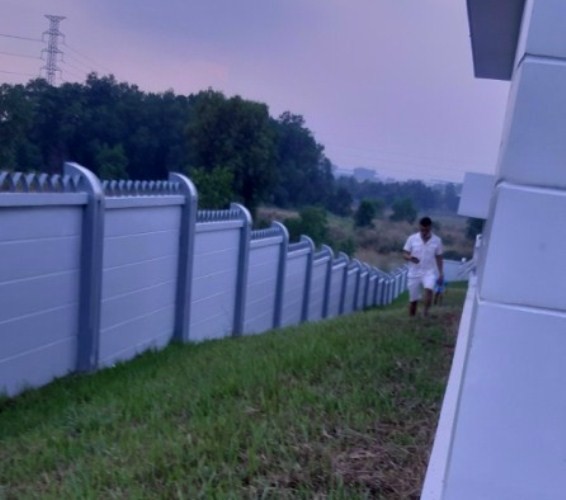 Người cách ly lén lút mua hàng rong ở khu cách ly huyện Bàu Bàng