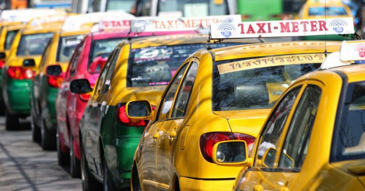 Du lịch - Khách du lịch khi đi taxi ở Bangkok từ nay sẽ phải trả thêm tiền cho cả hành lý
