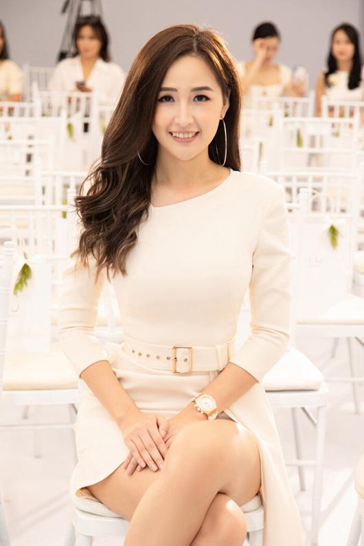 Hai người đẹp hot hàng đầu Vbiz Mai Phương Thúy và Midu "đọ sắc" chiếm trọn ánh nhìn - 3