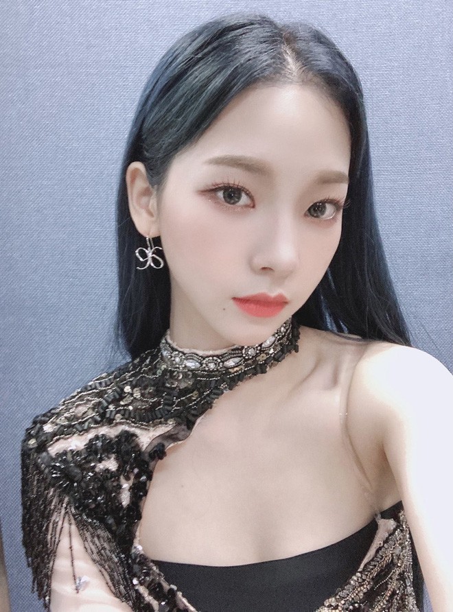 Karina (aespa) khiến anti-fan  phải câm nín vì nhan sắc đỉnh cao, vóc dáng cực chuẩn - 4
