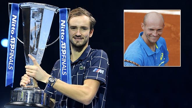 Davydenko chưa tin khả năng vô địch Grand Slam của Medvedev