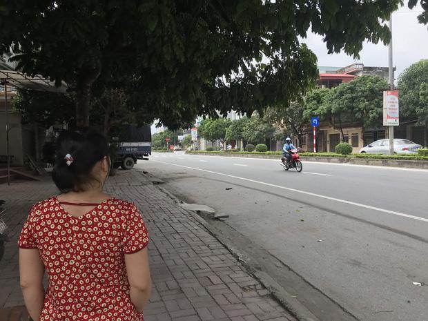 Nhiều người dân nơi đây vẫn chưa thể quên đi vụ tai nạn ám ảnh, khiến nữ lao công tử vong trên đường đi làm về