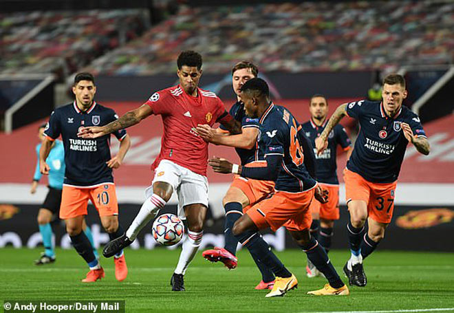 Trực tiếp bóng đá Cúp C1 MU - Istanbul Basaksehir: Cú đúp cho Bruno Fernandes - 13