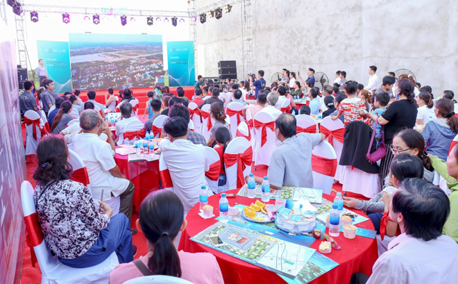 “Lễ giới thiệu dự án Dong Cat Marketplace” nhận được tín hiệu tích cực của gần 200 khách hàng tham dự ngày 6/6/2020.