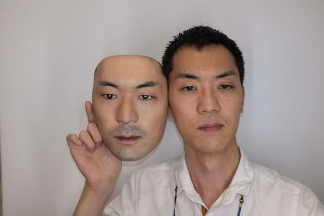 Bất kỳ ai trên 20 tuổi và sống ở Tokyo đều có thể đăng ký bán khuôn mặt của mình để kiếm lời (Nguồn: Oddycentral)