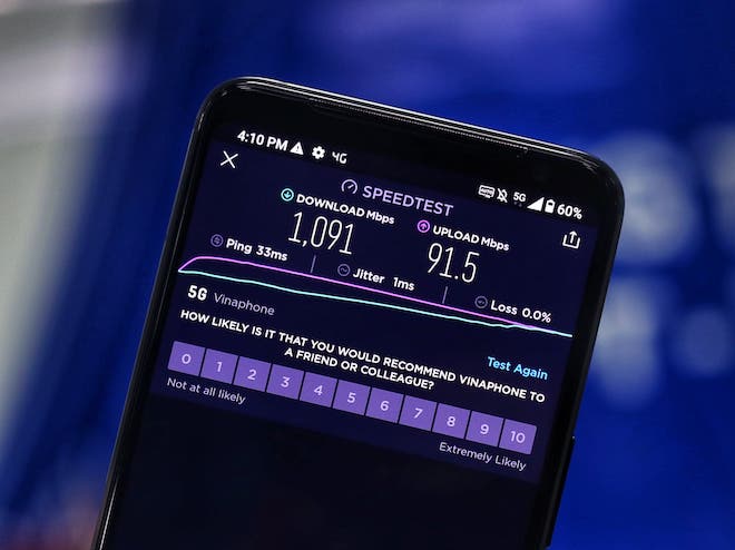 Mạng 5G thử nghiệm thương mại tại TP.HCM: Siêu tốc, tải file 3,19GB trong bao lâu? - 1