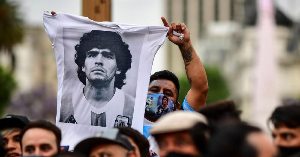 Thế giới - Nghi ngờ y tá sơ suất, gây ra cái chết của danh thủ Maradona