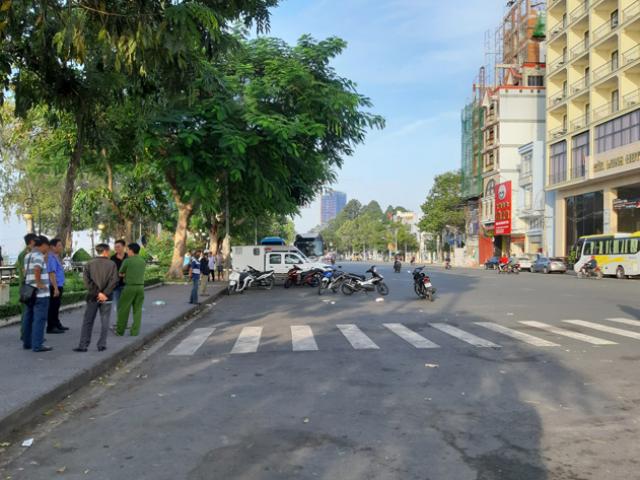 Tin tức Việt Nam - Nửa đêm hẹn nhau nói chuyện, 1 thanh niên bị đâm chết