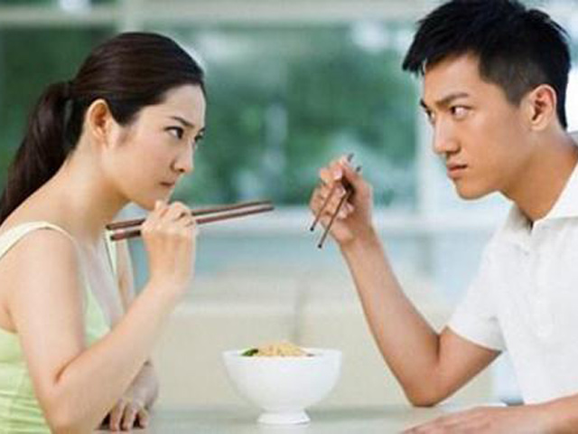 Bạn trẻ - Cuộc sống - Vì sao nhiều cặp đôi trẻ vỡ mộng sau 2 năm chung sống?