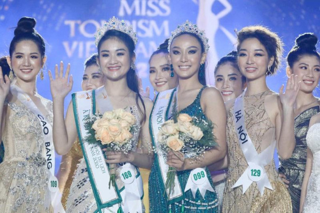 Cuộc thi Hoa khôi Du lịch Việt Nam 2020 không tìm được... hoa khôi! - 1
