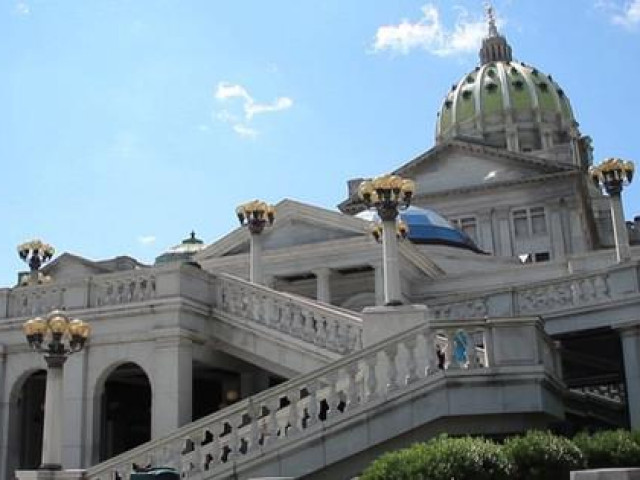 Thế giới - Bầu cử Mỹ: Động thái lạ ở bang Pennsylvania