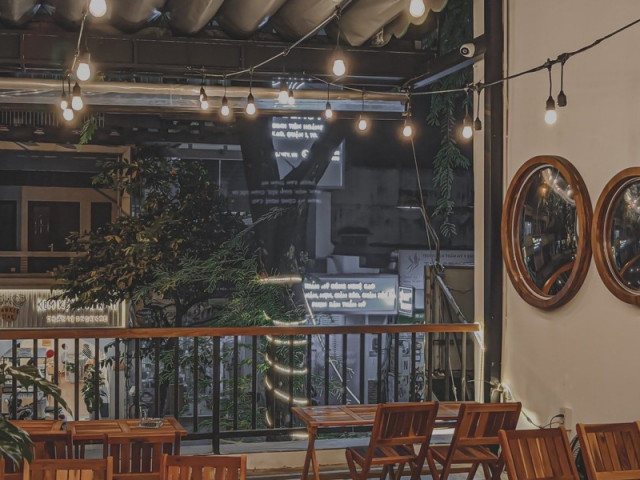 Du lịch - Hẹn hò cuối tuần: Café dành cho fangirl Hà Anh Tuấn hay café rooftop ngắm mây trời?