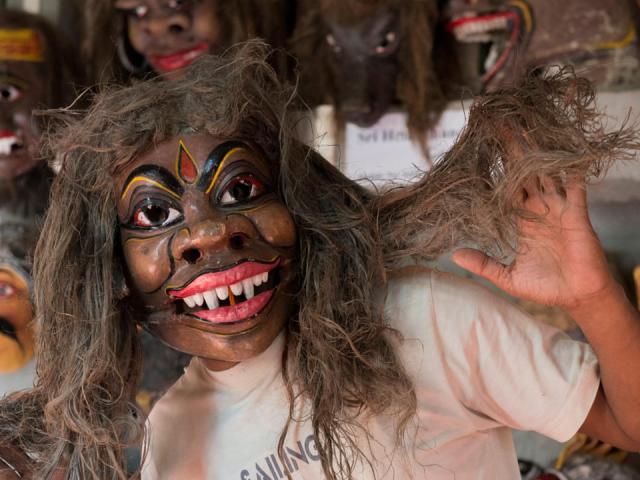 Thế giới - Nạn săn "phù thủy" kinh hoàng ở quốc gia Nam Á hơn 9 triệu ca nhiễm Covid-19