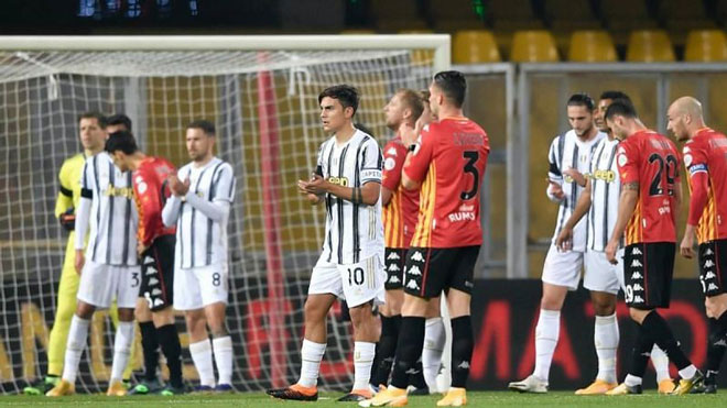 Juventus bị Benevento cầm hòa dù có bàn dẫn trước