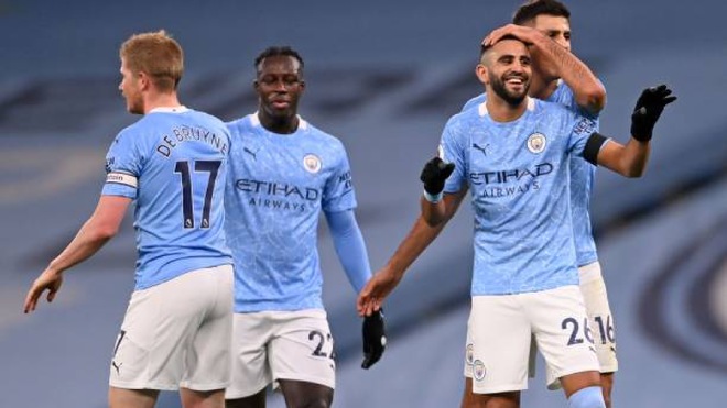 Gay cấn bảng xếp hạng Ngoại hạng Anh: Man City áp sát top 4, Liverpool run rẩy "lên đỉnh" - 2