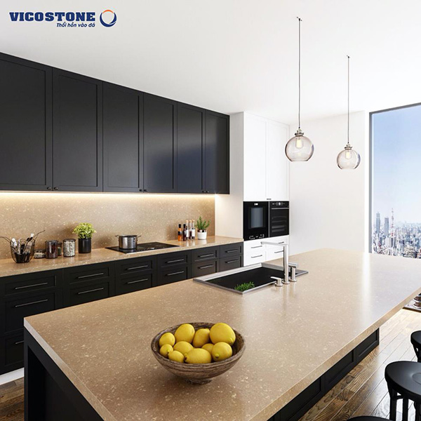 Tận dụng tốt các nguồn ánh sáng cùng các hoa văn, đồ dùng trang trí sẽ mang lại hiệu ứng đặc biệt cho công trình (Nguồn: Vicostone)