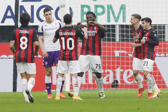 Video AC Milan - Fiorentina: Không Ibrahimovic, không thành vấn đề - 1