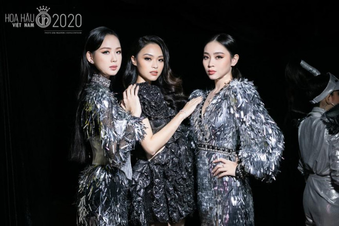Hé lộ loạt ảnh hậu trường chung kết xinh đẹp của Hoa hậu Đỗ Thị Hà và các thí sinh - 13