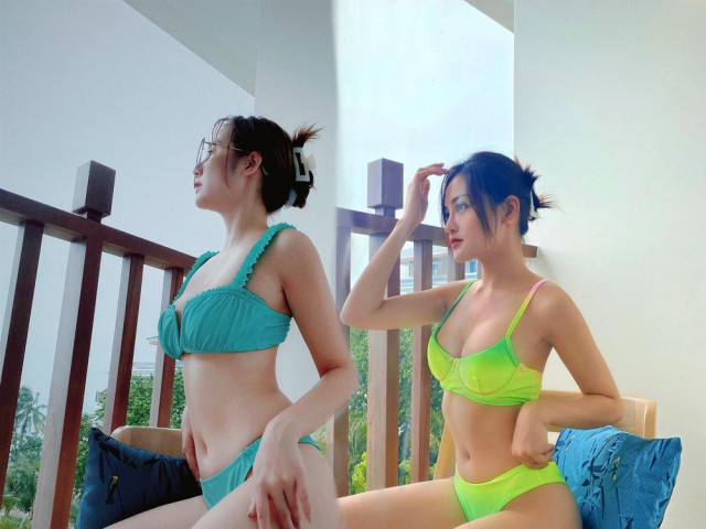 Thời trang - Huyền Lizzie và Thùy Anh 'đọ sắc' trong bikini nhỏ xíu 'nóng nghẹt thở'