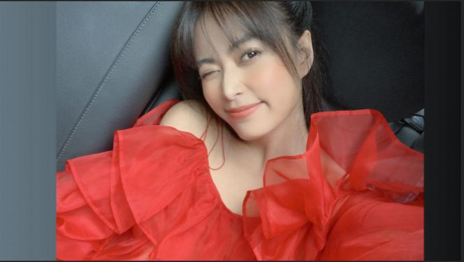 Huyền Lizzie và Thùy Anh 'đọ sắc' trong bikini nhỏ xíu 'nóng nghẹt thở' - 10