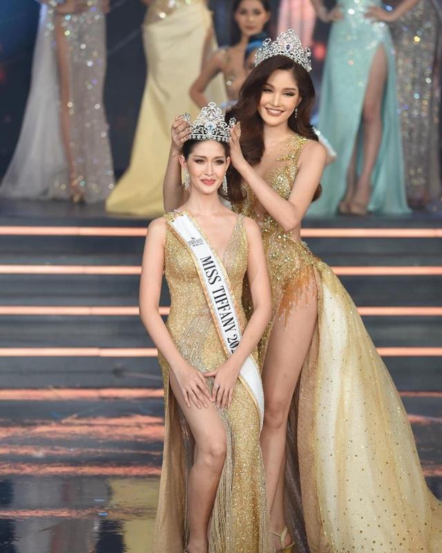 Sắc vóc của Hoa hậu Chuyển giới Thái Lan từng là "fan cứng" của Hương Giang - 1