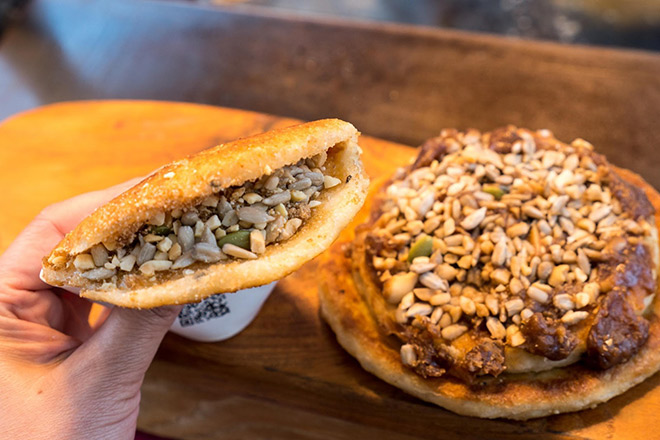 Bánh kếp hạt trứ danh chợ Gukje, Busan