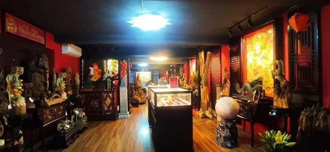 Đây là thế giới trầm hương của một đại gia xin phép được giấu danh tính tại&nbsp;quận Thanh Xuân - Hà Nội.
