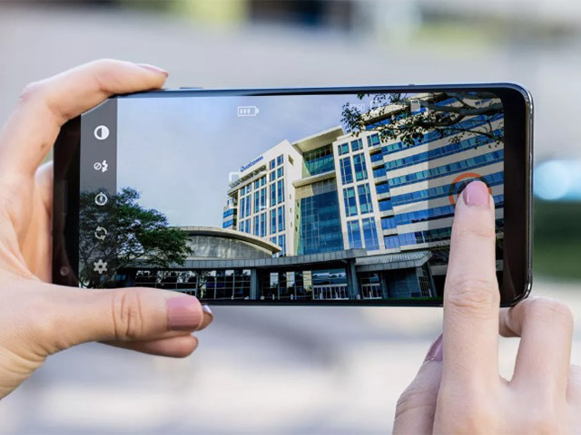 Thời trang Hi-tech - Khám phá sức mạnh "huỷ diệt" iPhone 12 của chip Snapdragon 888 trong Galaxy S21