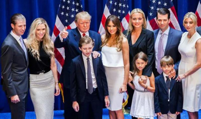 Gia đình Tổng thống Donald Trump. Ảnh: THE GUARDIAN