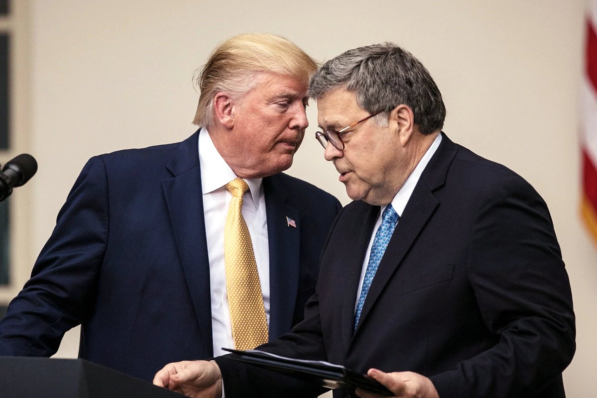 Tổng thống Trump và Bộ trưởng tư Pháp Mỹ William Barr (ảnh: CNN)