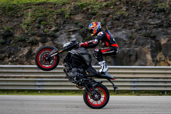 Ác quỷ 2021 Ducati Monster lộ diện, mạnh 111 mã lực - 4