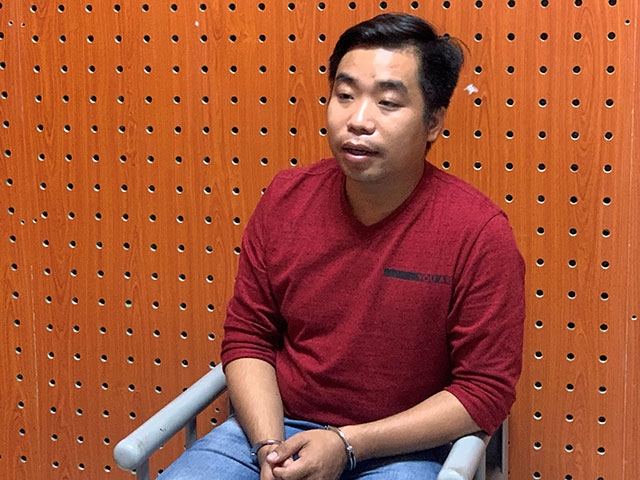 Tin tức Việt Nam - Tát nữ nhân viên quán karaoke rồi giật điện thoại, chủ quán nhận "trái đắng"