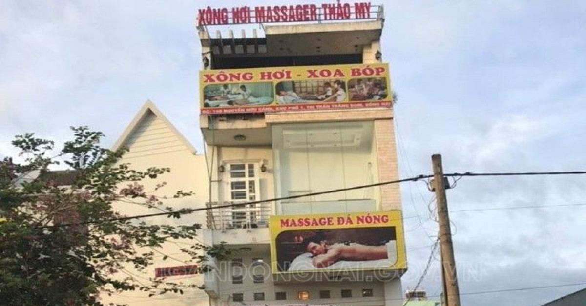 Pháp luật - 4 nhân viên bán dâm trong quán massage