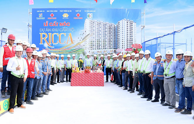 Ricca sở hữu vị trí tiềm năng ngay mặt tiền đường D7 (lộ giới 30m) – được quy hoạch là trục giao thông chính của phường Phú Hữu, Quận 9.