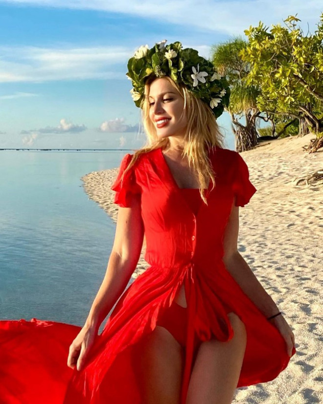 Người mẫu Israel Hofit Golan U40 vẫn nóng bỏng đầy sức sống - 12