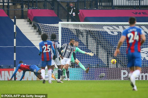 Trực tiếp bóng đá West Brom - Crystal Palace: Hai cú đúp mãn nhãn (Hết giờ) - 17