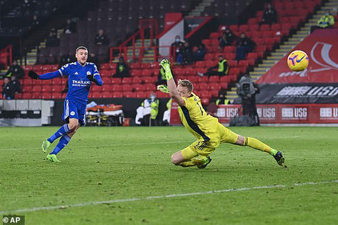 Video Sheffield United - Leicester: Bước ngoặt cuối trận, vỡ òa Vardy - 3