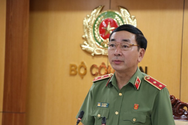 Trung tướng Trần Quốc Tỏ, Thứ trưởng Bộ Công an chủ trì họp báo.