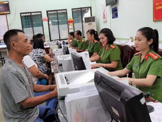 Tin tức trong ngày - Tin tức 24h qua: Bộ Công an quy định quy trình thu hồi CMND sau khi cấp thẻ CCCD gắn chíp
