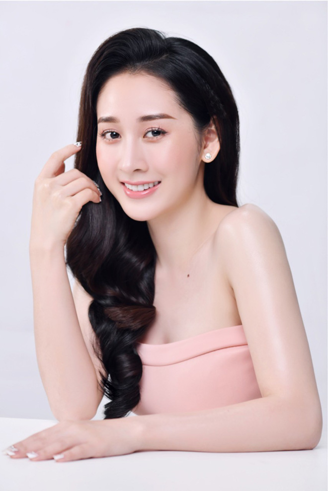 Á hậu Xuân Quỳnh ra mắt thương hiệu Cara Beauty Clinic tại Hà Nội - 1