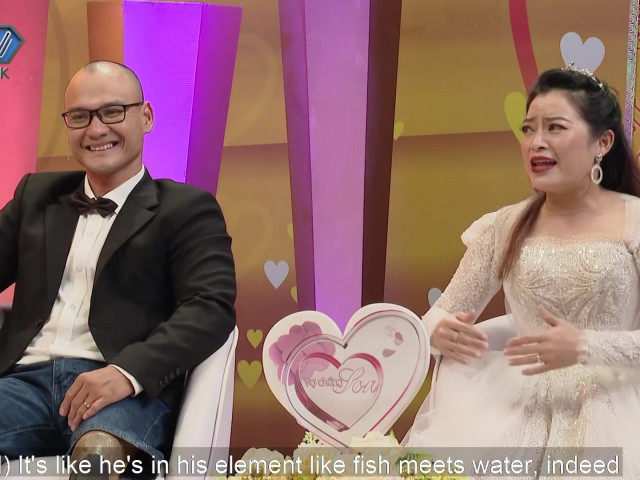 Bạn trẻ - Cuộc sống - Ngưỡng mộ tình yêu của "kình ngư" khuyết tật và nhà thiết kế xinh đẹp