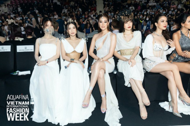 Vì sao “cuộc chiến” nhan sắc hàng ghế đầu gay cấn chặt chém khác hẳn “cuộc chiến” thảm đỏ? - 3