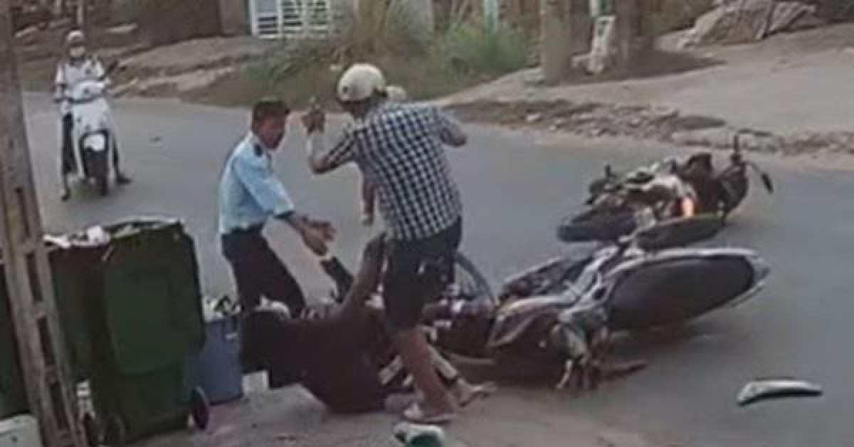 Tin tức trong ngày - Bộ GD-ĐT lên tiếng vụ đánh nữ sinh dã man sau va chạm giao thông tại Bình Dương