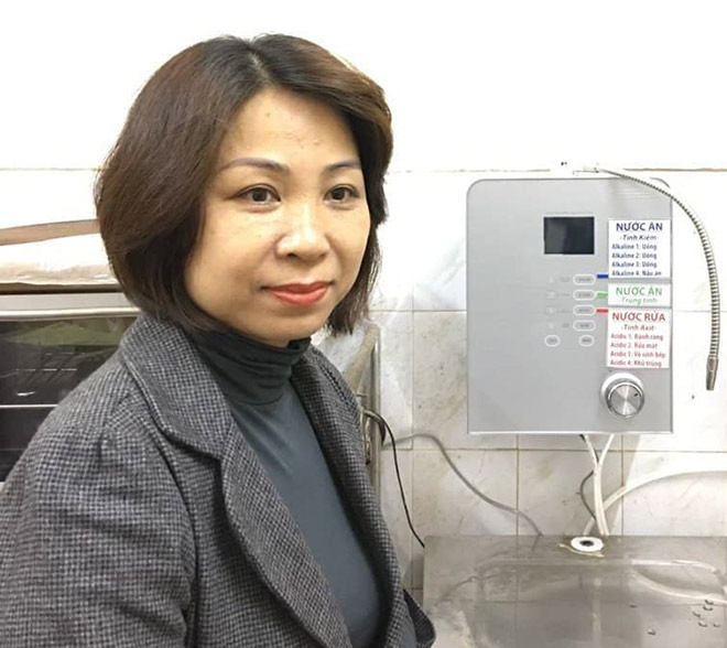 Cô Phan Thúy Hà – Giám đốc cấp cao công ty bảo hiểm MB Ageas Life đã tin dùng sản phẩm IONIA.